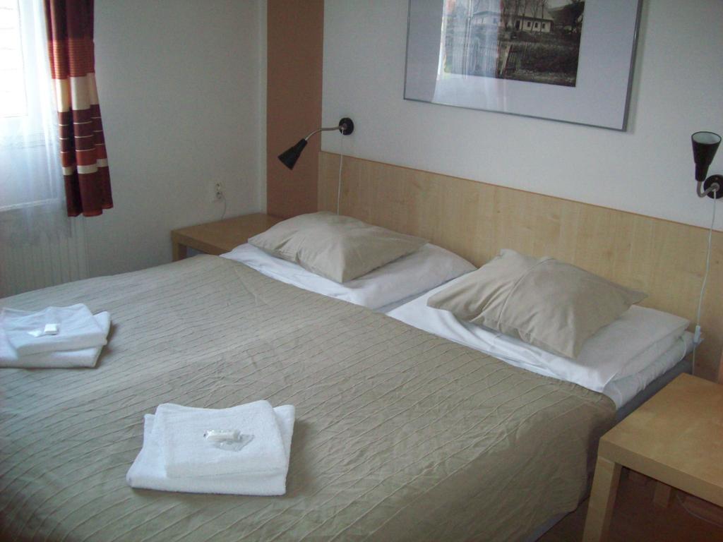 Hotel U Lip Trojanovice Frenstat pod Radhostem Room photo