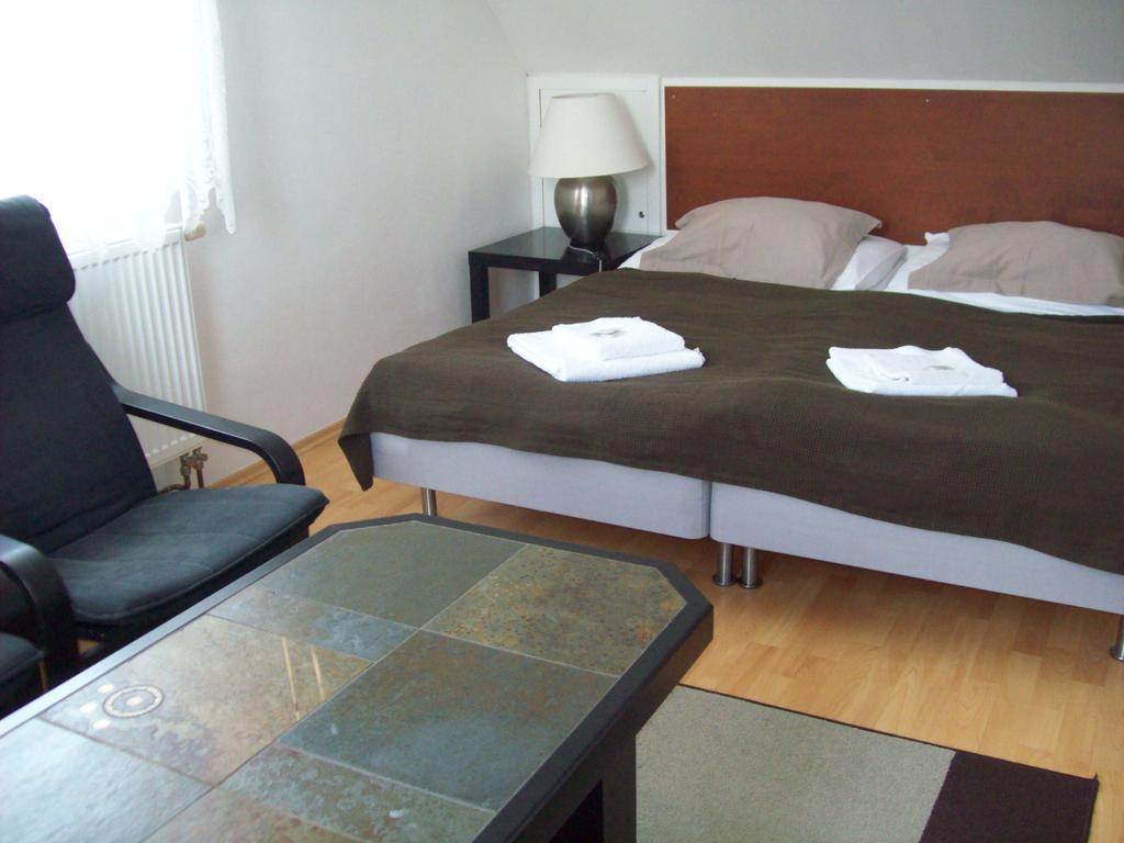 Hotel U Lip Trojanovice Frenstat pod Radhostem Room photo